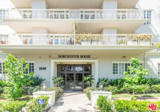 Homes for sale in Santa Monica, CA | 1040 4th St #107, Santa Monica, CA 90403 | MLS# 26814643