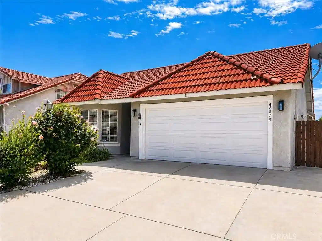 Photo 1 of Sale Pending at 23078 Cyn Hills Dr, Corona, CA 92883 | MLS# IV26093043 | Listing updated on 2026-07-21