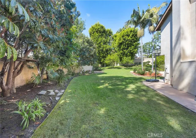 3rd image of 701 Pepper Tree, Long Beach, CA 90815 | MLS# PW26093018