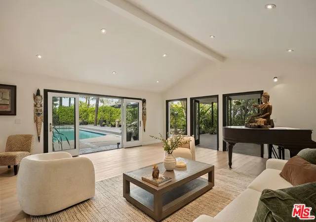 1st image of 4807 Brewster Dr, Tarzana, CA 91356 | MLS# 25619177