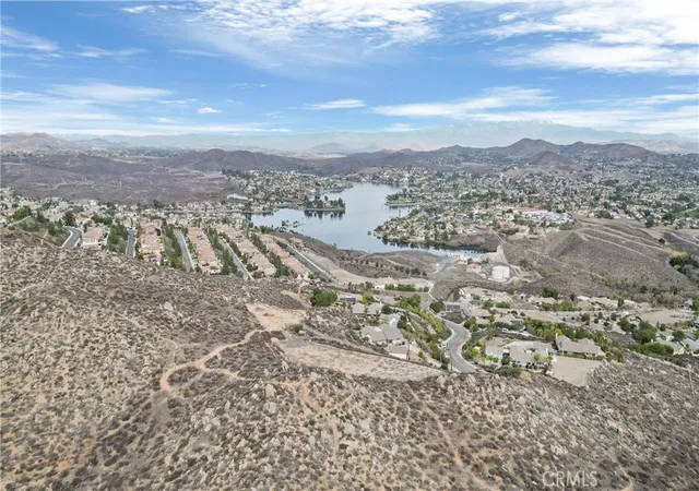 Land for sale at 9 Via Del Lago, Lake Elsinore, CA 92532 | MLS# IG26092022