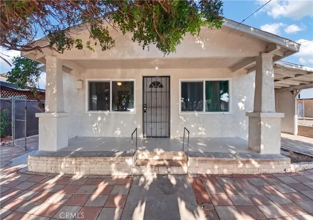 Homes for sale in Redlands, CA | 1132 Calhoun, Redlands, CA 92374 | MLS# IV26092299