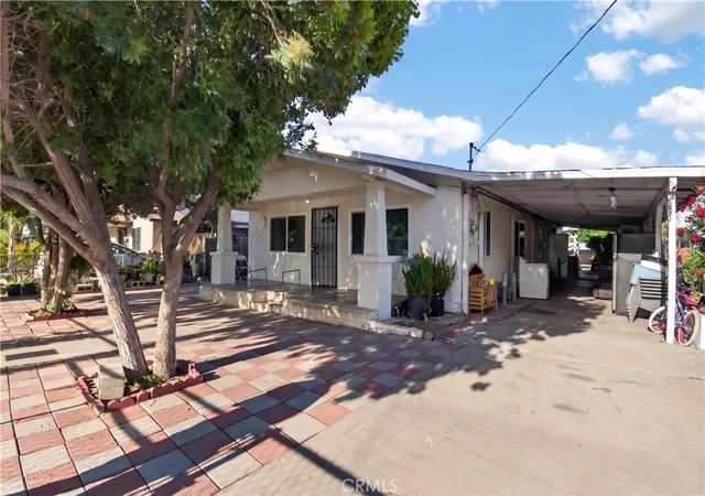 Photo 3 of Sale Pending at 1132 Calhoun, Redlands, CA 92374 | MLS# IV26092299 | Listing updated on 2026-10-02