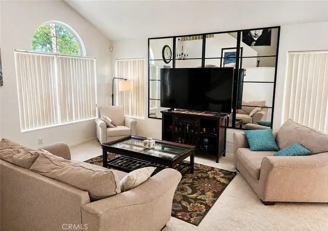 Photo 2 of Single family home for sale at 6044 Catalina, Palmdale, CA 93552 | MLS# CV26093201 | Listing updated on 2026-09-18