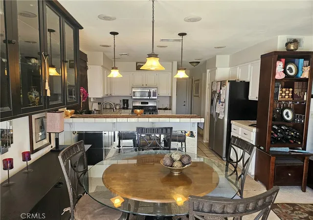 Photo 3 of Single family home for sale at 6044 Catalina, Palmdale, CA 93552 | MLS# CV26093201 | Listing updated on 2026-09-18