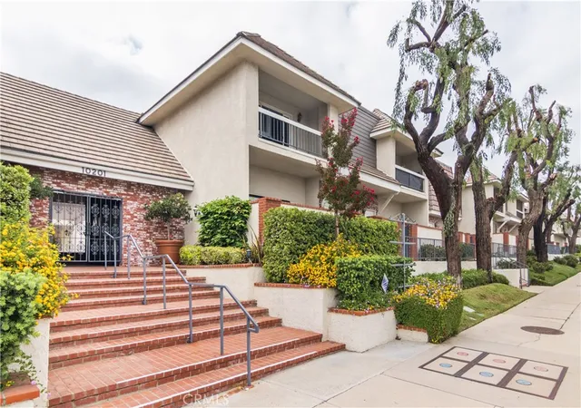 1st image of 10201 Mason #62, Chatsworth, CA 91311 | MLS# SR26092745