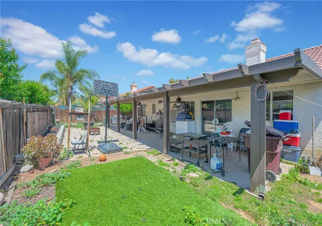 5th image of 15565 Isleta, Moreno Valley, CA 92551 | MLS# PW26093268