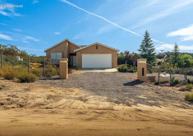 Photo 2 of Sale Pending at 42974 Rolling Hills Dr, Aguanga, CA 92536 | MLS# 219147125DA | Listing updated on 2026-10-02