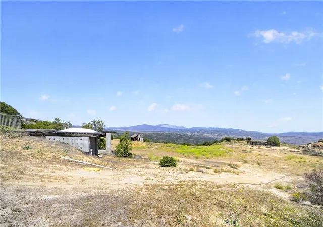 Homes for sale in Anza, CA | 60455 Rim Rock Rd, Anza, CA 92539 | MLS# FR26090001