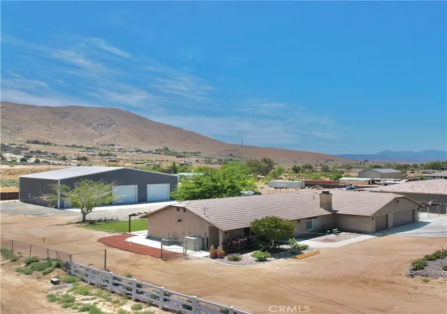 1st image of 22585 Ocotillo, Apple Valley, CA 92308 | MLS# HD26093402