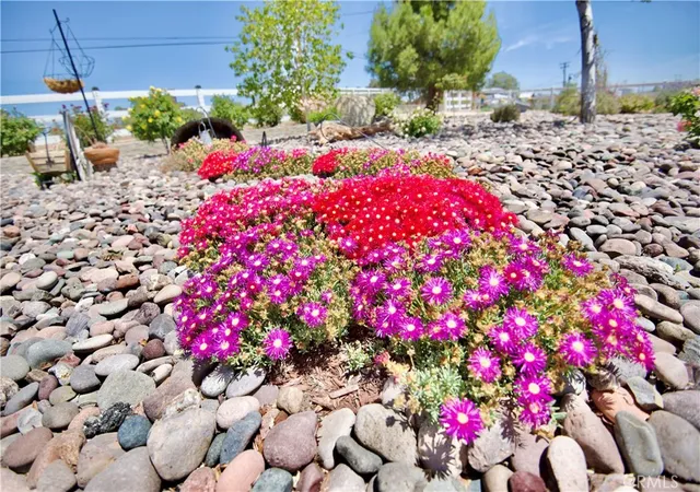 28th image of 22585 Ocotillo, Apple Valley, CA 92308 | MLS# HD26093402