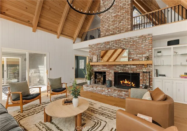 3rd image of 28001 North Bay, Lake Arrowhead, CA 92352 | MLS# IG26093276