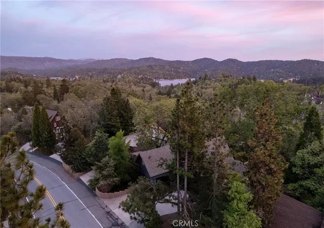 46th image of 28001 North Bay, Lake Arrowhead, CA 92352 | MLS# IG26093276