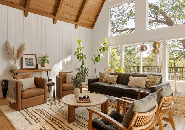 4th image of 28001 North Bay, Lake Arrowhead, CA 92352 | MLS# IG26093276