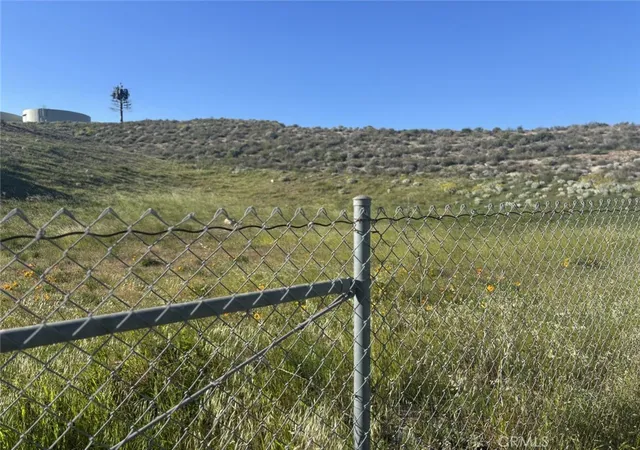 1st image of 28299 Enderly St, Canyon Country, CA 91351 | MLS# SR26092402