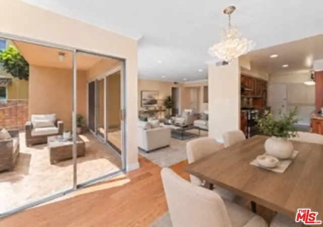 2nd image of 6225 Coldwater Cyn Ave, North Hollywood, CA 91606