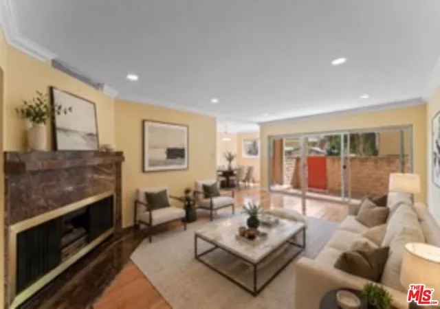 2nd image of 6225 Coldwater Canyon Ave #112, North Hollywood, CA 91606 | MLS# 26827705