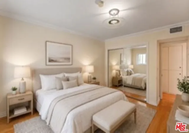 5th image of 6225 Coldwater Cyn Ave, North Hollywood, CA 91606