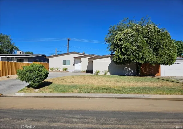 1st image of 44027 Heaton Ave, Lancaster, CA 93534 | MLS# CV26093470
