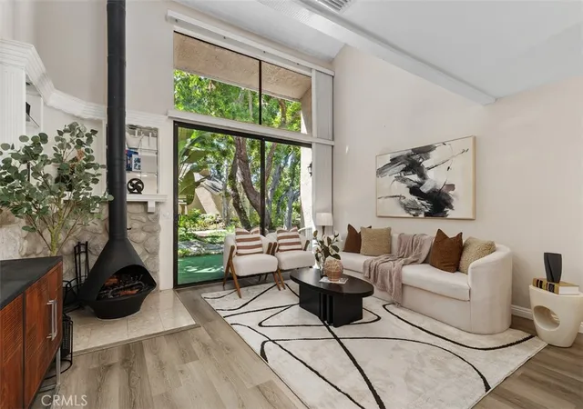 3rd image of 204 Pineview, Irvine, CA 92620 | MLS# OC26082879