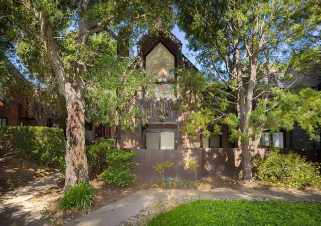 Homes for sale in Palo Alto, CA | 561 Thain Wy, Palo Alto, CA 94306 | MLS# ML82045241