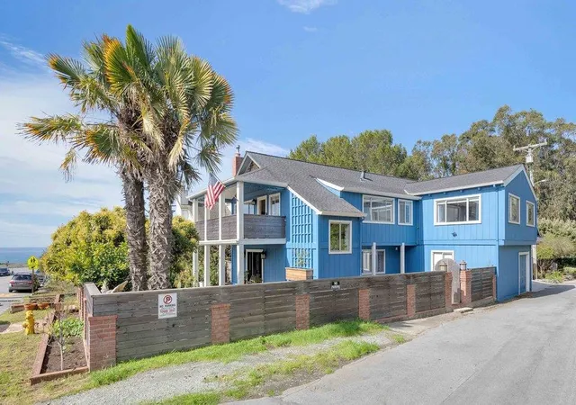 1st image of 61 Ocean St, Davenport, CA 95017 | MLS# ML82037809
