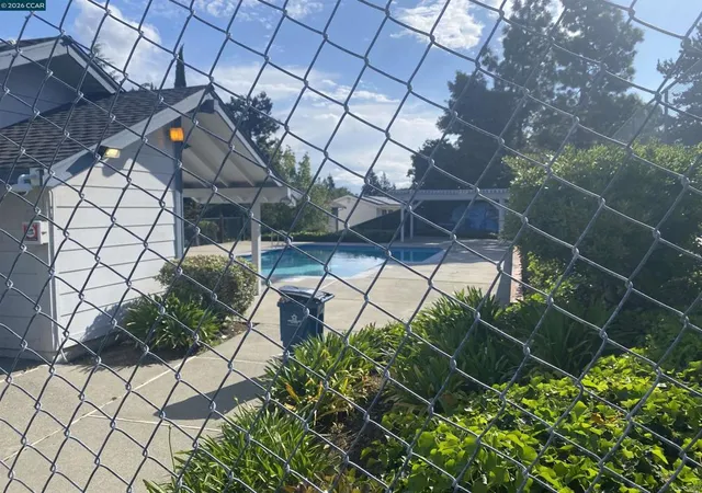 Photo 32 of Sale Pending at 4864 Shadowfalls Dr, Martinez, CA 94553 | MLS# 41132986 | Listing updated on 2026-07-06