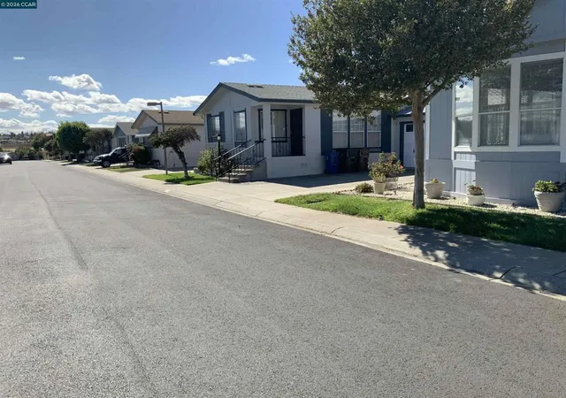 Homes for sale in Antioch, CA | 1800 Strasbourg Ln, Antioch, CA 94509 | MLS# 41132983