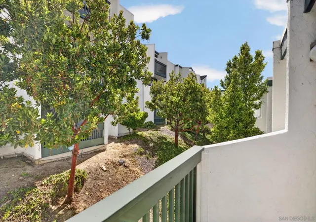 2nd image of 4060 Huerfano Ave, San Diego, CA 92117