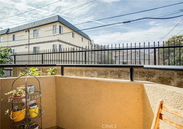 image of 219 N Adams, Glendale, CA 91206