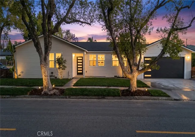 1st image of 700 W 10th St, Azusa, CA 91702 | MLS# OC26067469