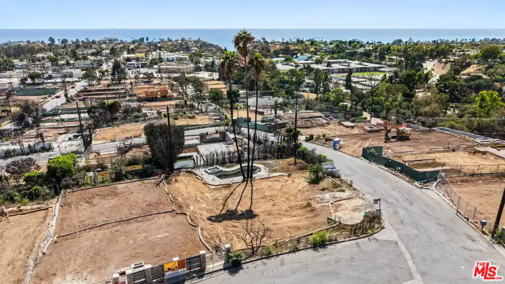 Photo 1 of Land for sale at 1214 Rimmer Ave, Pacific Palisades, CA 90272 | MLS# 26827759 | Listing updated on 2026-07-01