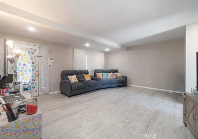 Homes for sale in Fontana, CA | 14888 Ivy Ave, Fontana, CA 92335 | MLS# CV26093674
