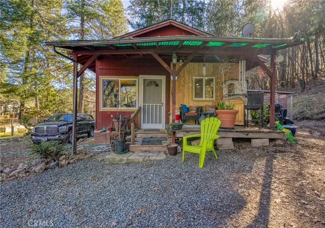 Homes for sale in Kelseyville, CA | 8427 Saddle Rd, Kelseyville, CA 95451 | MLS# LC26093746