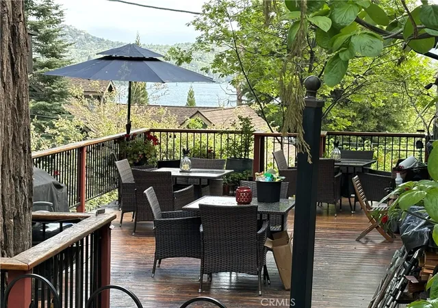 Photo 2 of Single family home for sale at 257 Corona Cir, Lake Arrowhead, CA 92352 | MLS# IG26093609 | Listing updated on 2026-09-12