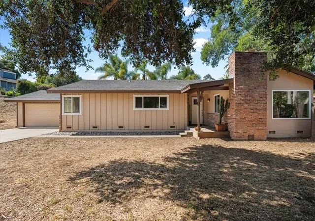 Homes for sale in Vista, CA | 213 Beaumont, Vista, CA 92084 | MLS# IV26093590