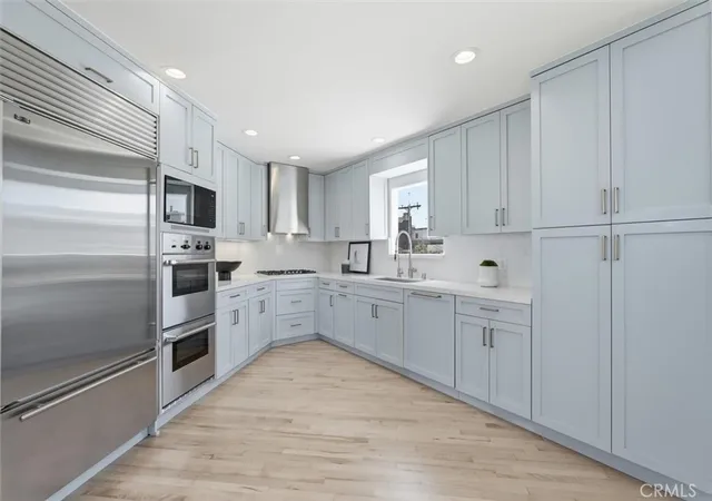 Homes for sale in Marina Del Rey, CA | 24 Eastwind St #1, Marina Del Rey, CA 90292 | MLS# SB26086578