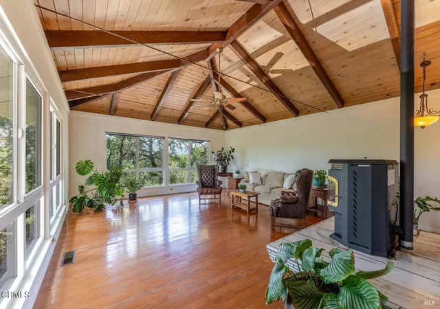 Homes for sale in Ukiah, CA | 925 Knob Hill Rd, Ukiah, CA 95482 | MLS# C1-11369