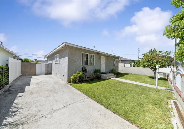 2nd image of 1222 E 103rd, Los Angeles, CA 90002 | MLS# RS26093869