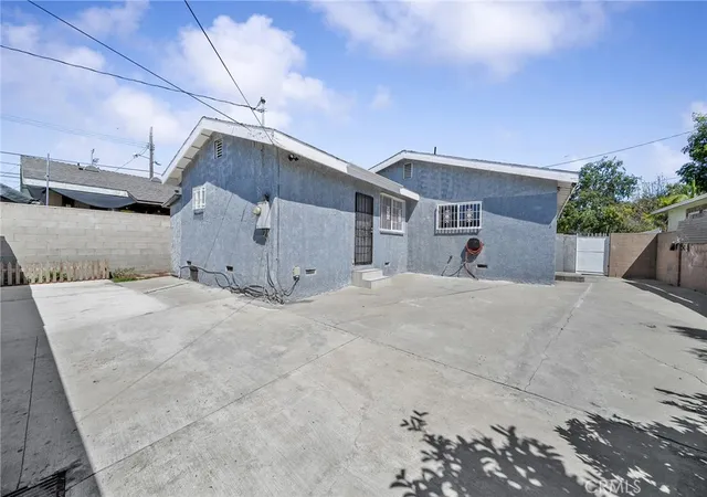 4th image of 1222 E 103Rd, Los Angeles, CA 90002 | MLS# RS26093869