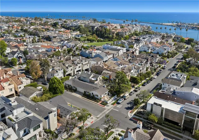 Photo 22 of Single family home for sale at 500 Acacia, Corona Del Mar, CA 92625 | MLS# NP26093750 | Listing updated on 2026-10-07