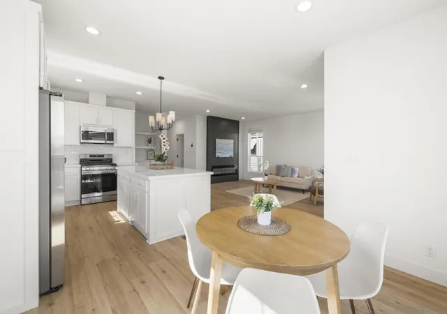 Photo 3 of Sale Pending at 103 Havenview Ln, Oceanside, CA 92056 | MLS# 260010392SD | Listing updated on 2026-10-05