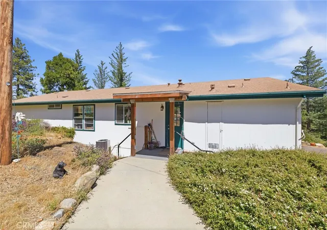 Homes for sale in Groveland, CA | 21552 Sprague W, Groveland, CA 95321 | MLS# MC26094049