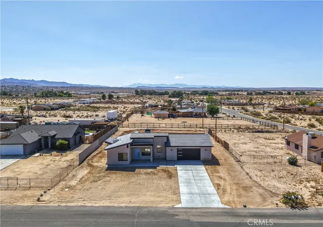 4th image of 4834 Round Up Rd, Twentynine Palms, CA 92277 | MLS# JT26092669