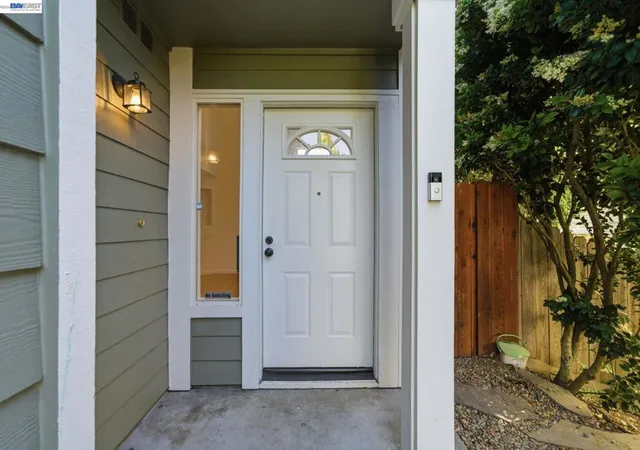 4th image of 227 Clearpointe Dr, Vallejo, CA 94591 | MLS# 41133069