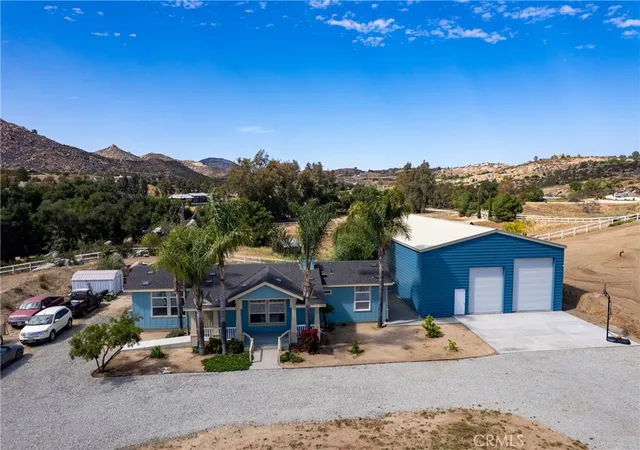 Photo 3 of Sale Pending at 37669 Remuda, Temecula, CA 92592 | MLS# SW26093729 | Listing updated on 2026-10-04