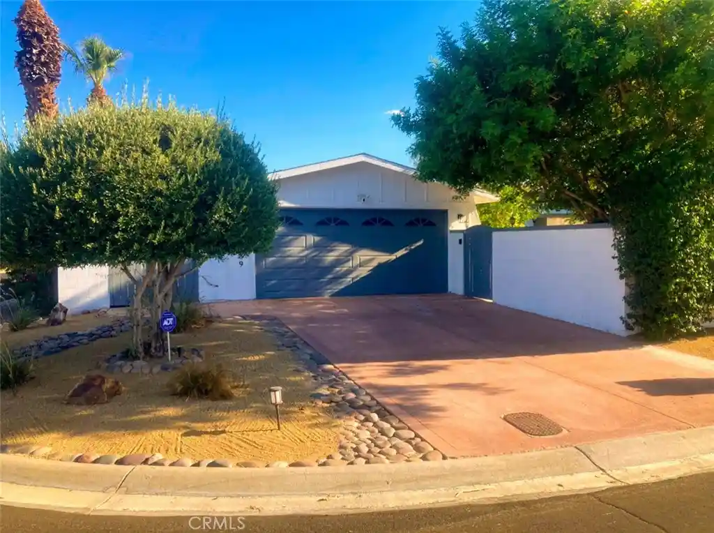 Photo 1 of Single family home for sale at 76589 New York Ave, Palm Desert, CA 92211 | MLS# IV26053470 | Listing updated on 2026-10-31