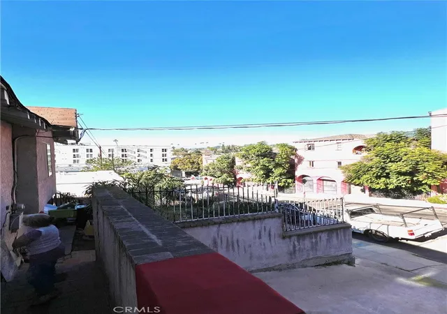 4th image of 1414 Fairbanks, Los Angeles, CA 90026 | MLS# PW26085075