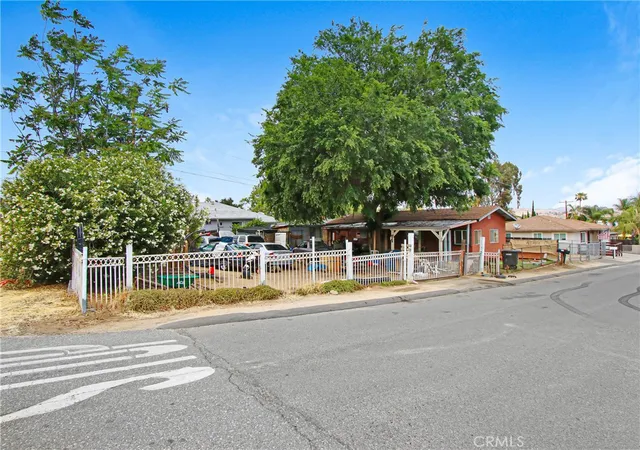 Homes for sale in Lake Elsinore, CA | 32995 Oleander, Lake Elsinore, CA 92530 | MLS# PW26094254