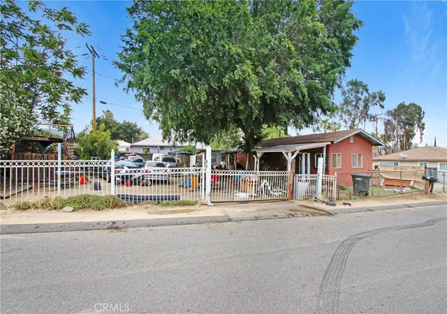 Homes for sale in Lake Elsinore, CA | 32995 Oleander, Lake Elsinore, CA 92530 | MLS# PW26094254